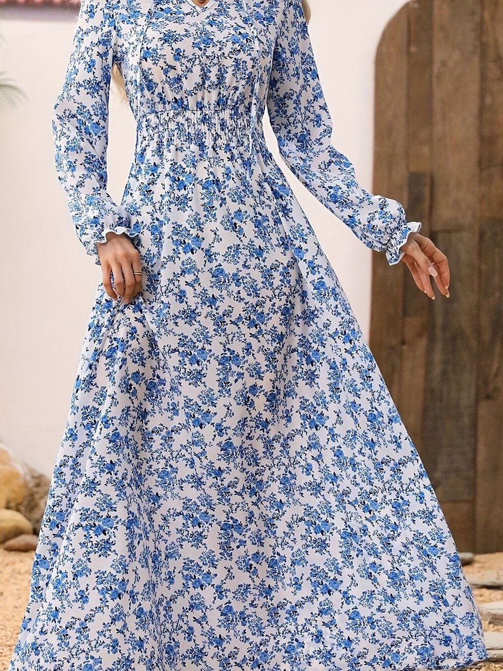 Daisy Floral Long Sleeve Maxi Dress - Fashion Pov