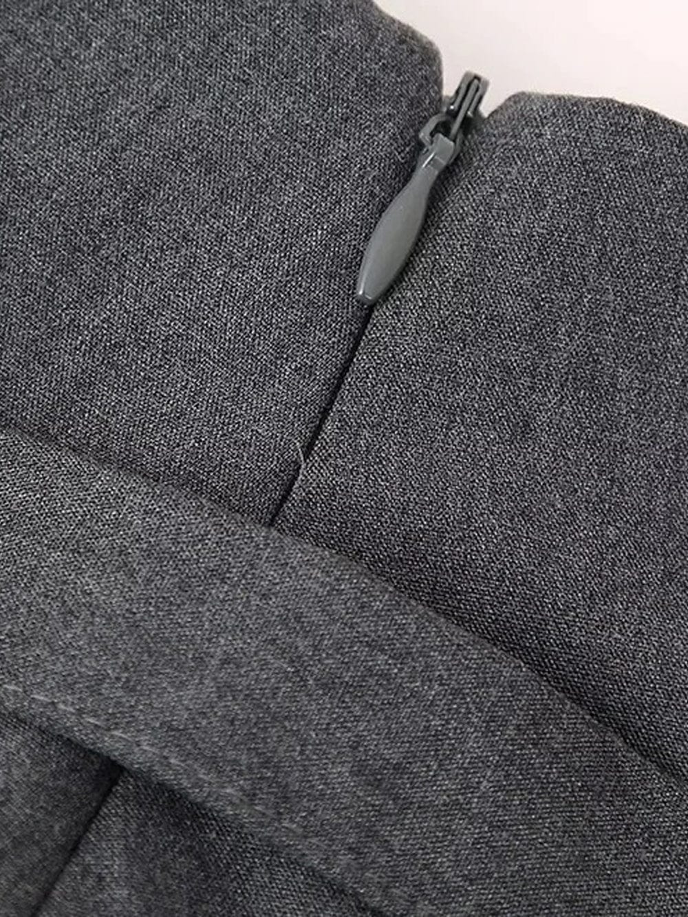 Una Mini Skirt - Fashion Pov