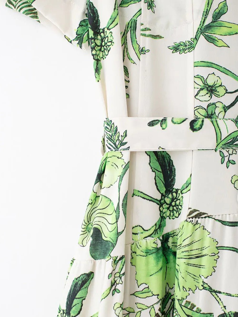 Zara Floral Midi Dress Fashion Pov Zara Floral Midi Dress Fashion Pov
