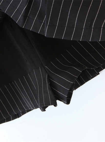 Hunter Pleated Mini Skirt - Fashion Pov