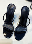 Black / 35
