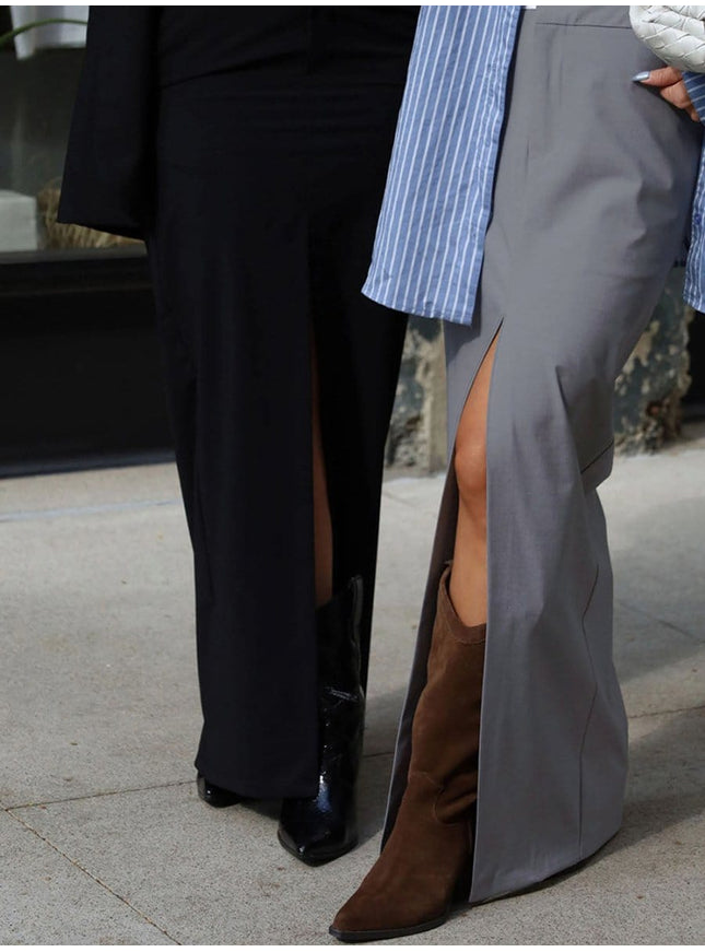 Sloan Skirt In Gray - Fashion Pov